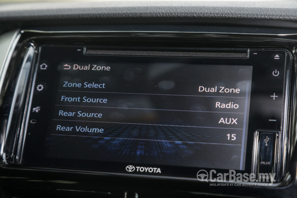 Toyota Yaris NSP151 Facelift (2019) Interior