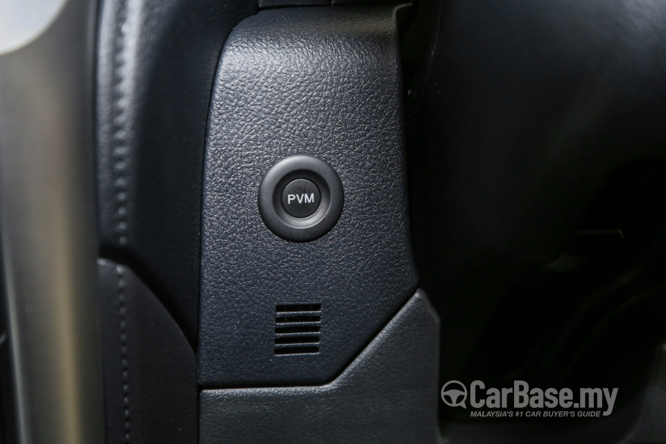 Toyota Yaris NSP151 Facelift (2019) Interior