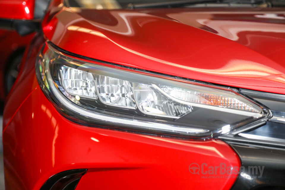 Toyota Yaris NSP151 Facelift 2 (2020) Exterior