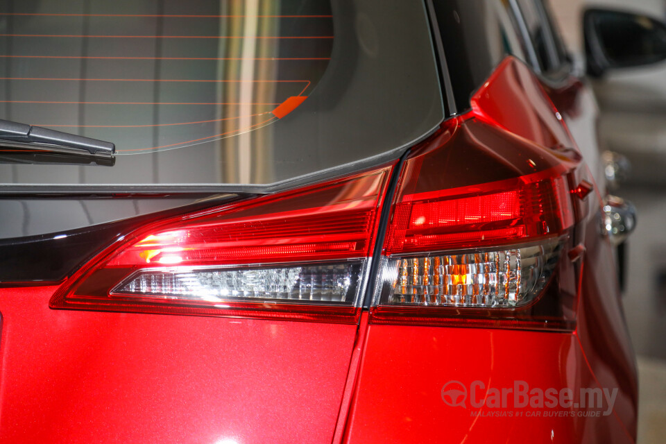 Toyota Yaris NSP151 Facelift 2 (2020) Exterior