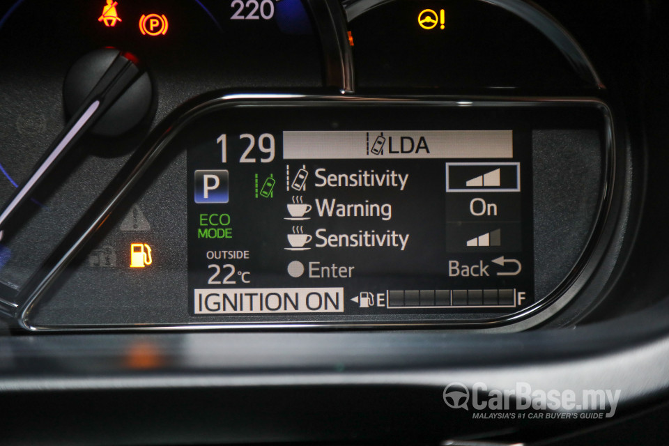 Toyota Yaris NSP151 Facelift 2 (2020) Interior