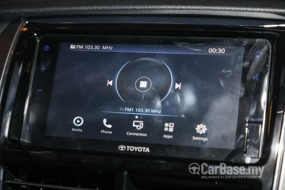 Toyota Yaris NSP151 Facelift 2 (2020) Interior