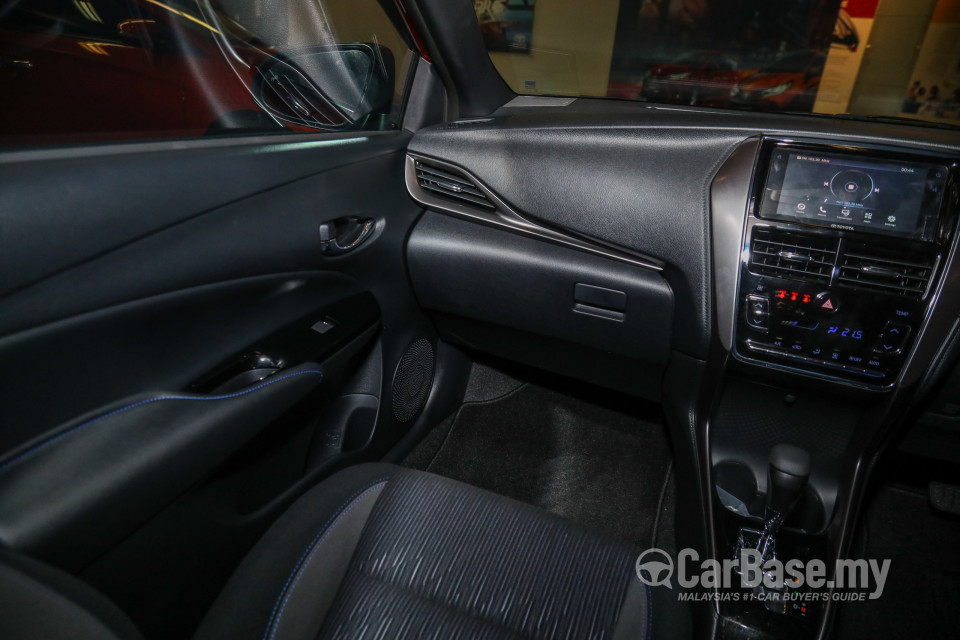 Toyota Yaris NSP151 Facelift 2 (2020) Interior