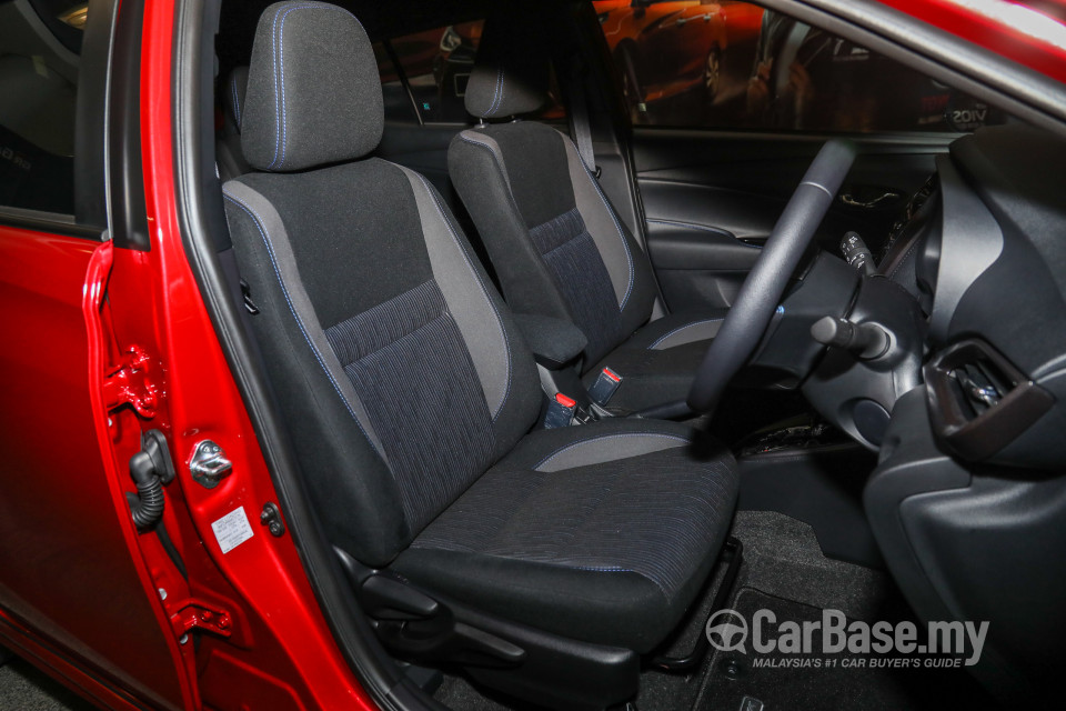 Toyota Yaris NSP151 Facelift 2 (2020) Interior