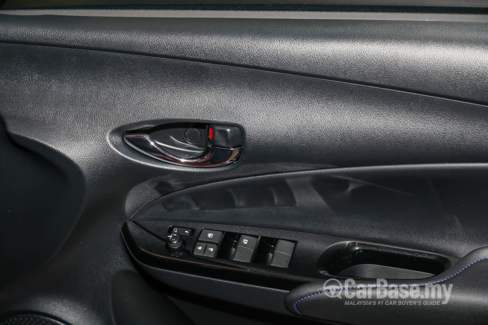 Toyota Yaris NSP151 Facelift 2 (2020) Interior