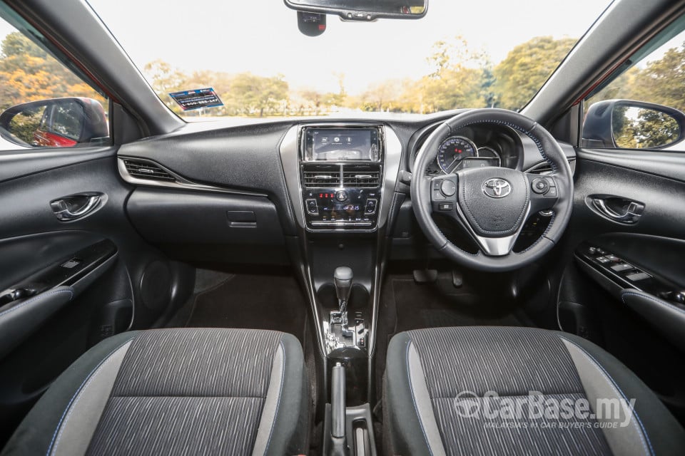 Toyota Yaris NSP151 Facelift 2 (2020) Interior