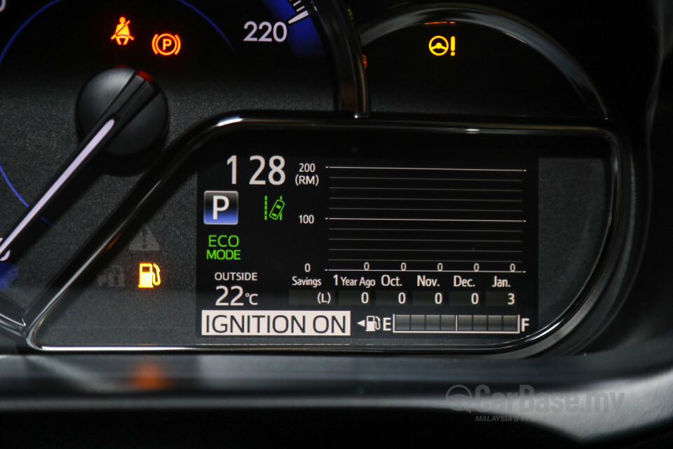 Toyota Yaris NSP151 Facelift 2 (2020) Interior