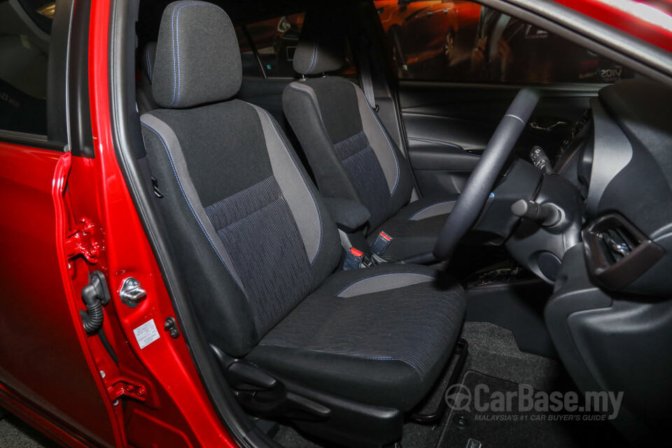 Toyota Yaris NSP151 Facelift 2 (2020) Interior