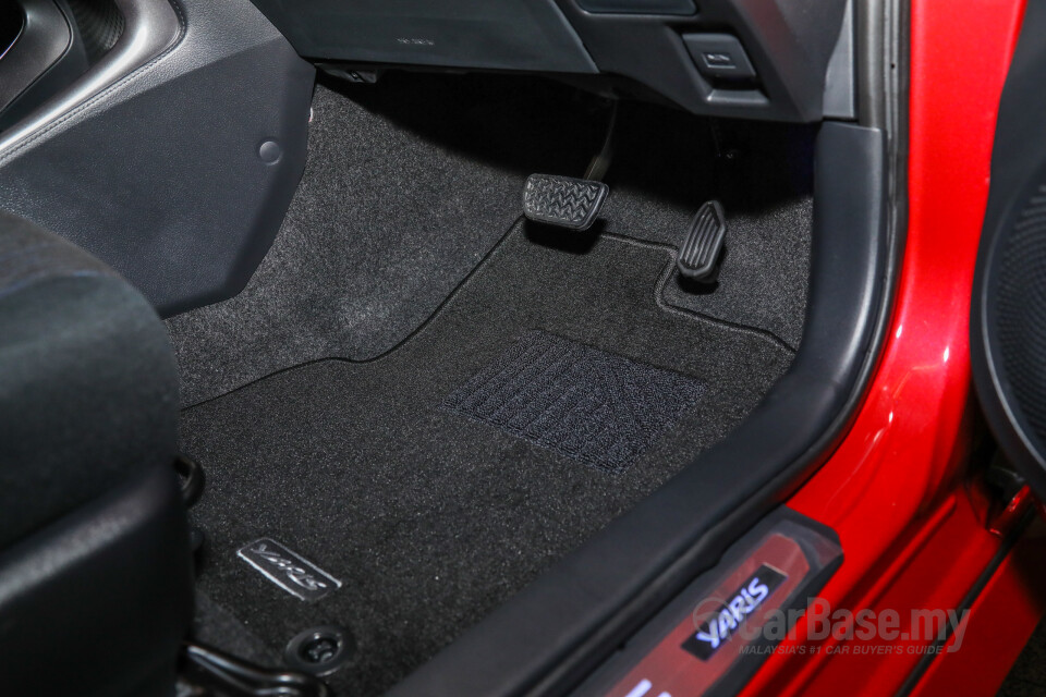 Toyota Yaris NSP151 Facelift 2 (2020) Interior