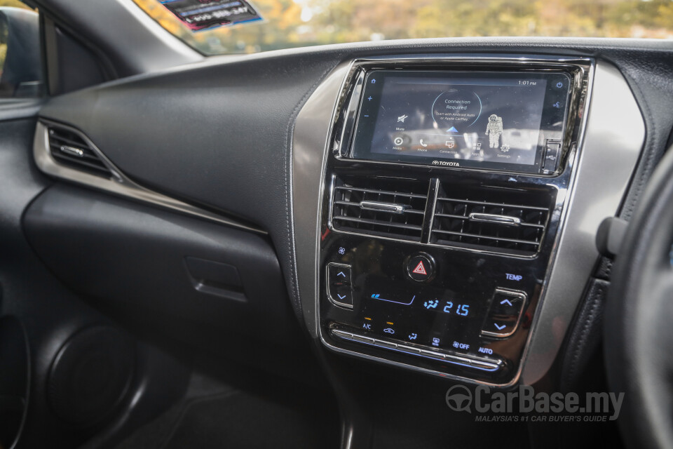 Toyota Yaris NSP151 Facelift 2 (2020) Interior
