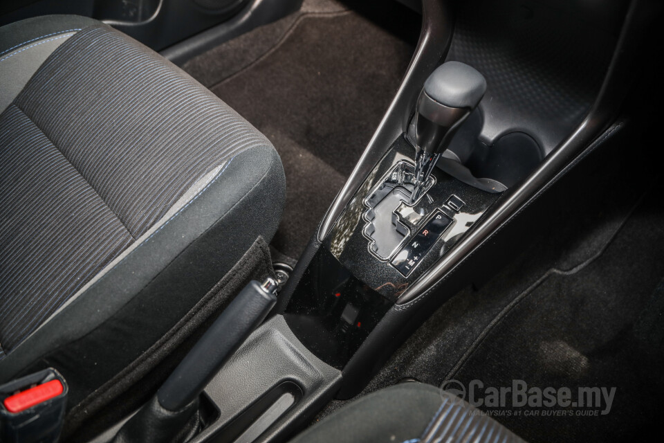 Toyota Yaris NSP151 Facelift 2 (2020) Interior