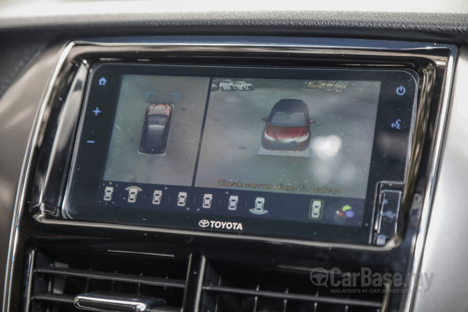 Toyota Yaris NSP151 Facelift 2 (2020) Interior