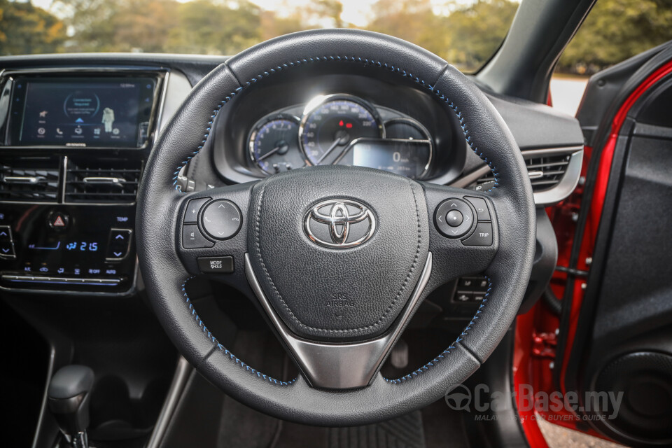 Toyota Yaris NSP151 Facelift 2 (2020) Interior