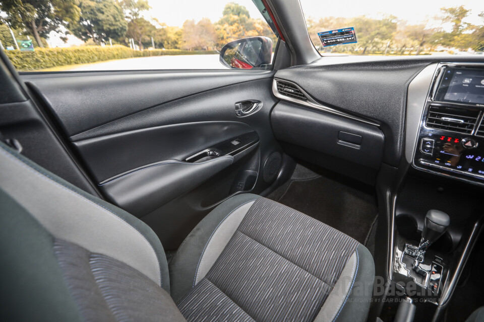 Toyota Yaris NSP151 Facelift 2 (2020) Interior