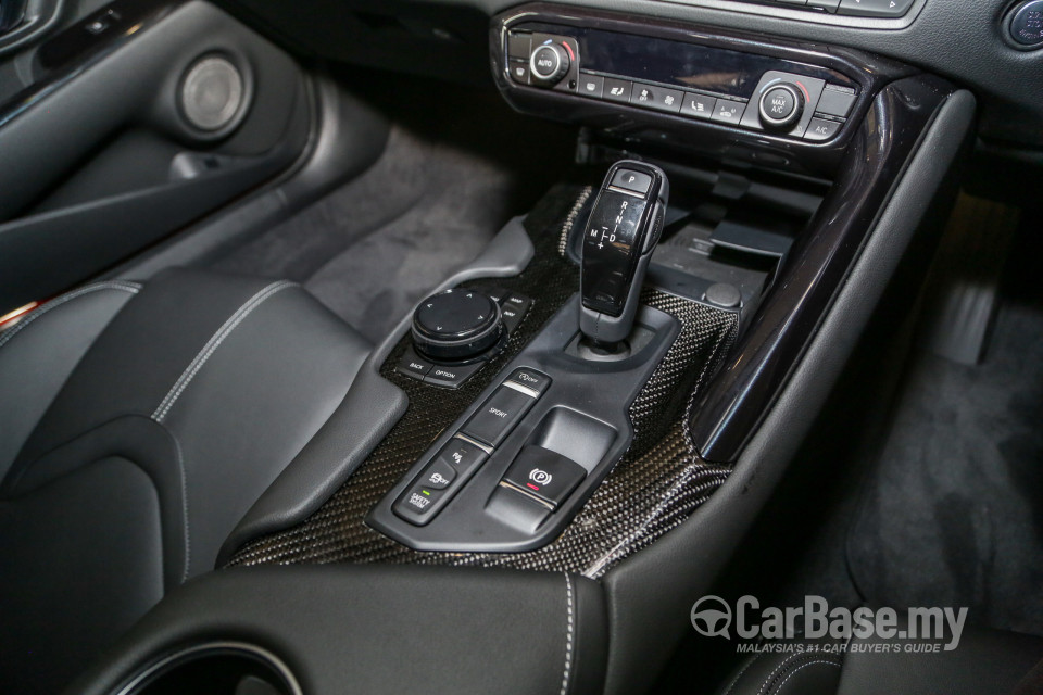 Toyota GR Supra A90 (2019) Interior