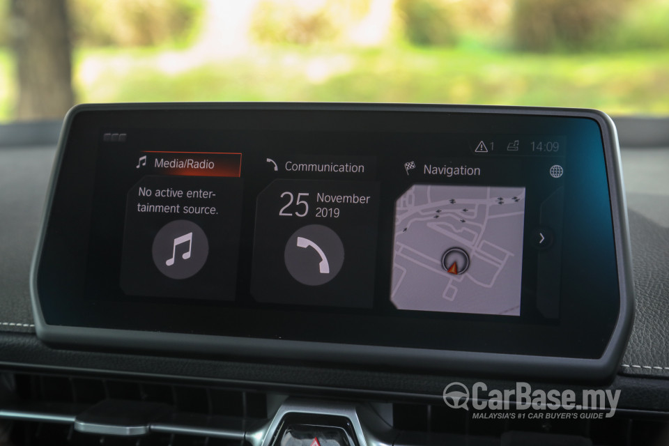 Toyota GR Supra A90 (2019) Interior