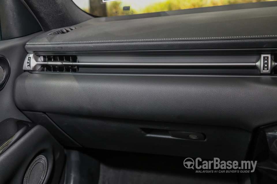 Toyota GR Supra A90 (2019) Interior