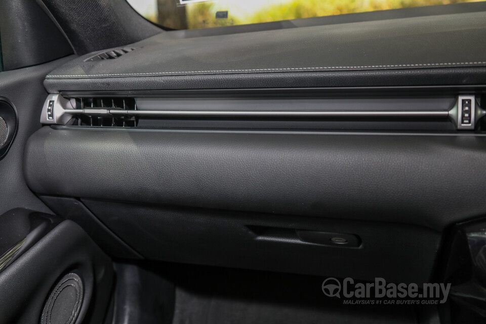 Toyota GR Supra A90 (2019) Interior
