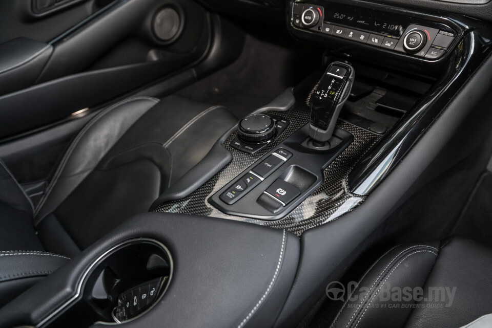Toyota GR Supra A90 (2019) Interior