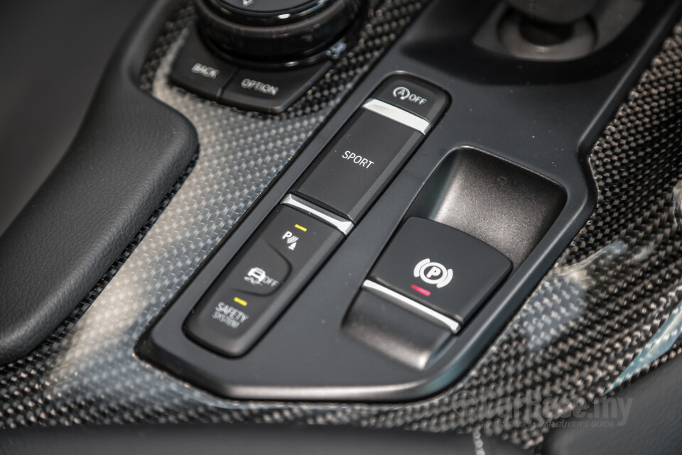 Toyota GR Supra A90 (2019) Interior