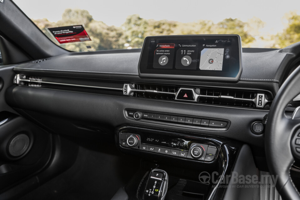 Toyota GR Supra A90 (2019) Interior