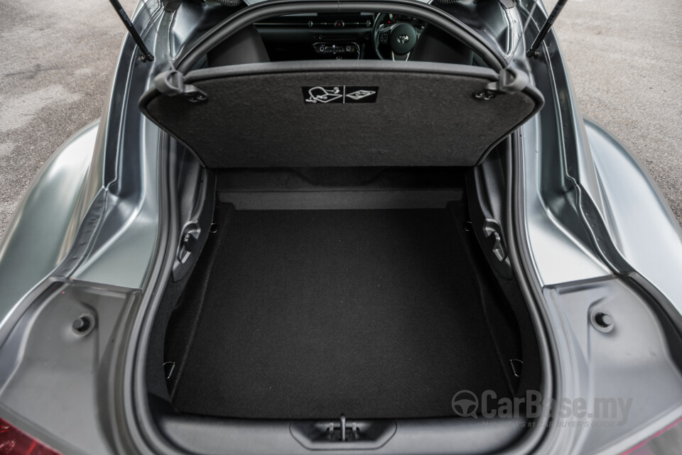 Toyota GR Supra A90 (2019) Interior
