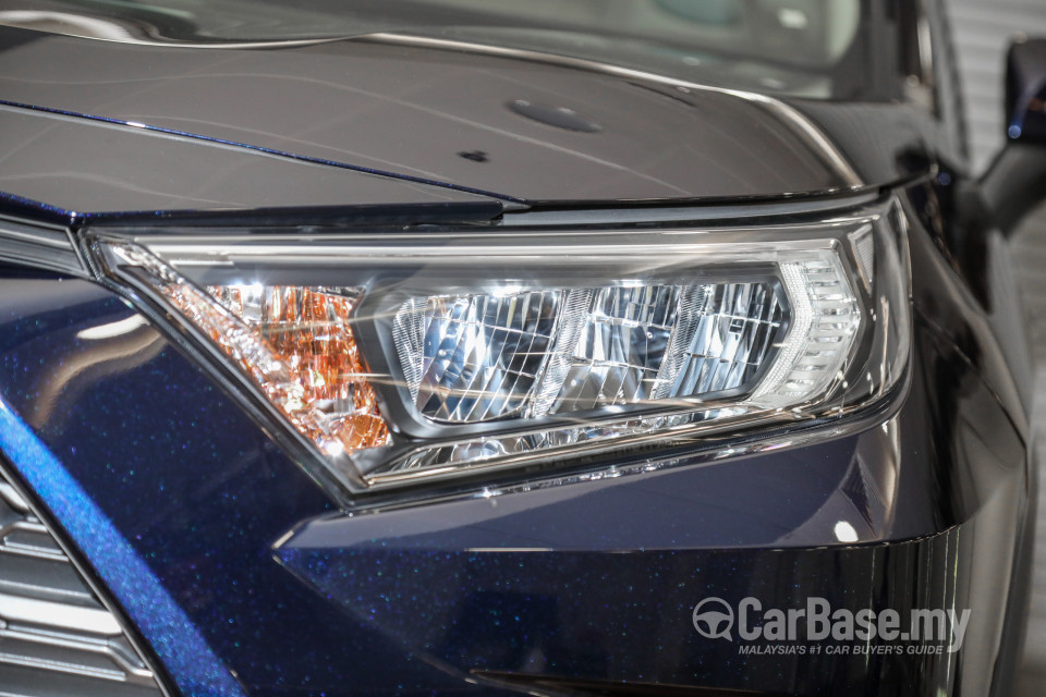 Toyota RAV4 XA50 (2020) Exterior