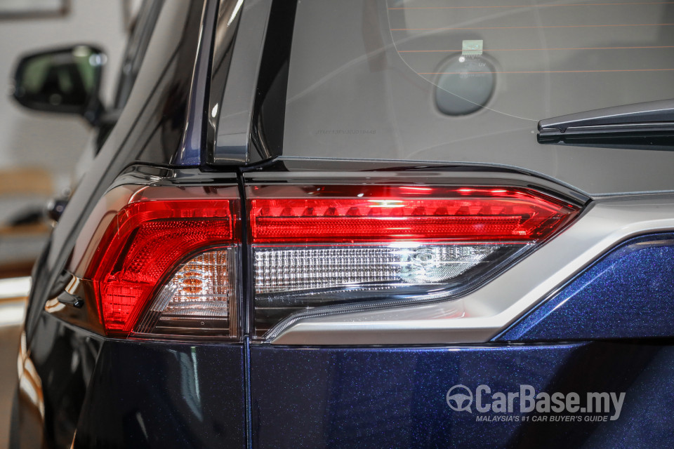 Toyota RAV4 XA50 (2020) Exterior