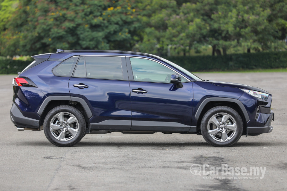 Toyota RAV4 XA50 (2020) Exterior