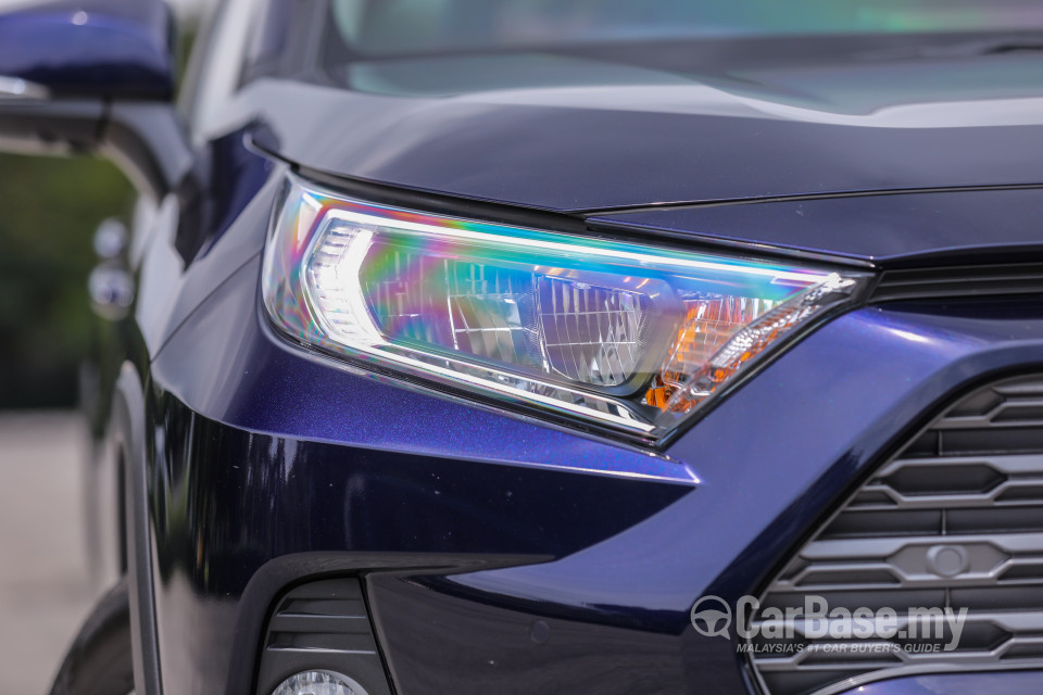 Toyota RAV4 XA50 (2020) Exterior