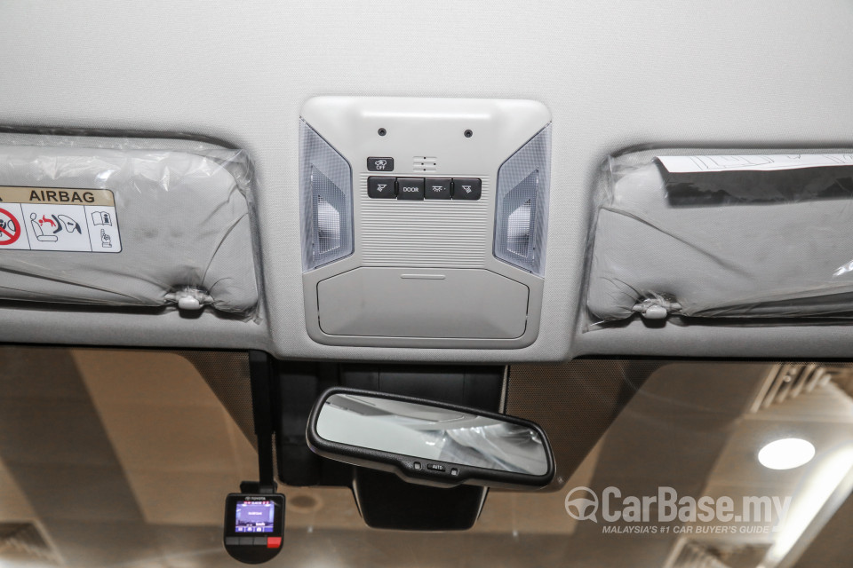 Toyota RAV4 XA50 (2020) Interior