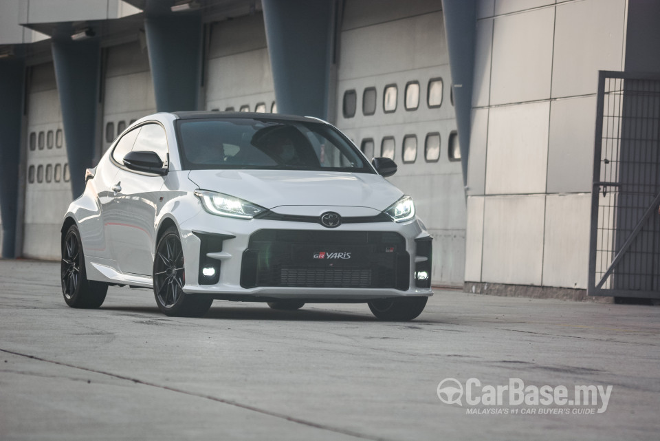 Toyota GR Yaris GXPA16 (2020) Exterior