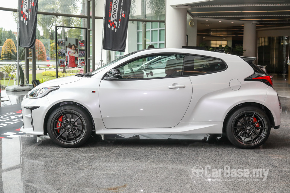 Toyota GR Yaris GXPA16 (2020) Exterior