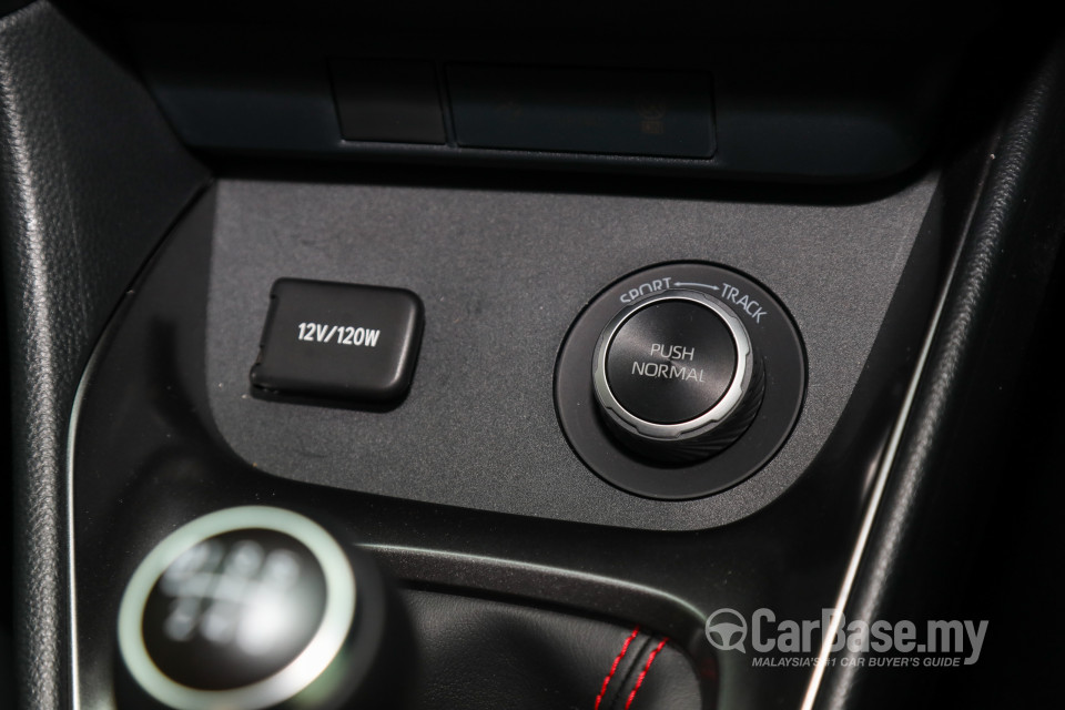 Toyota GR Yaris GXPA16 (2020) Interior
