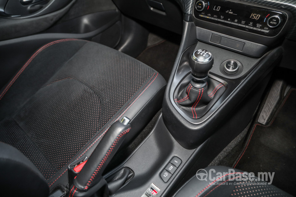 Toyota GR Yaris GXPA16 (2020) Interior