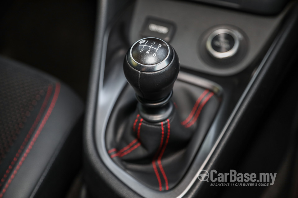 Toyota GR Yaris GXPA16 (2020) Interior