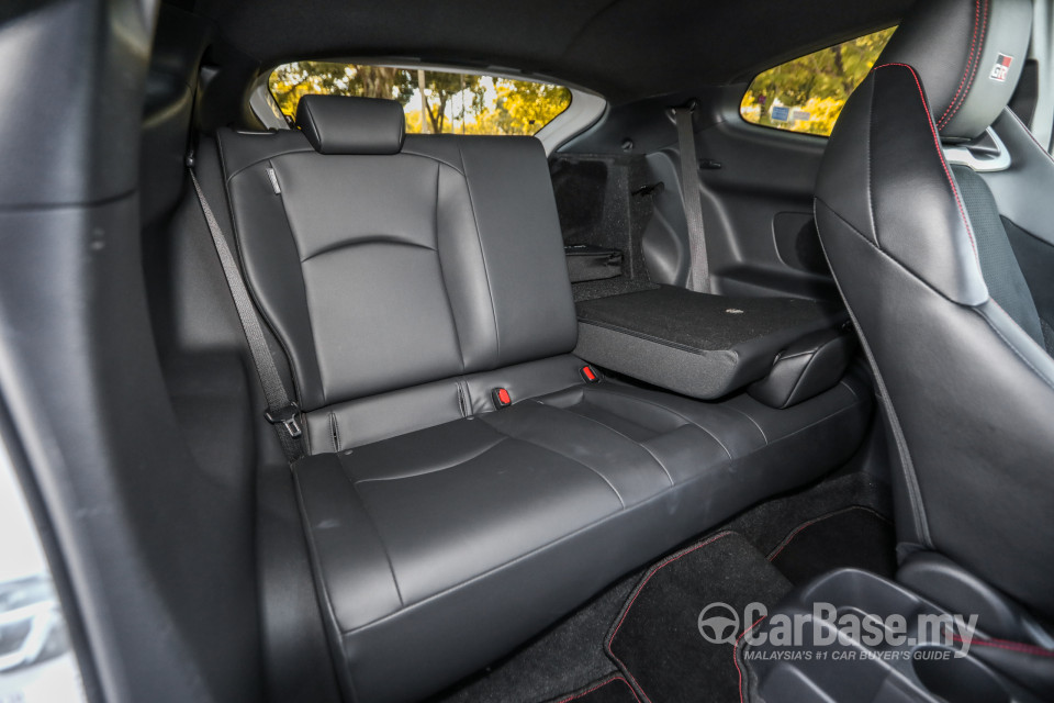 Toyota GR Yaris GXPA16 (2020) Interior