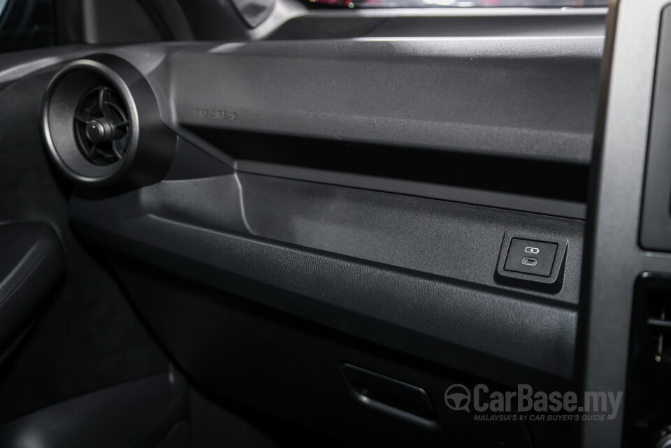 Toyota GR Yaris GXPA16 Facelift (2025) Interior