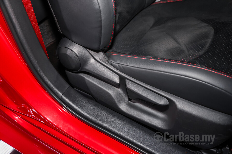 Toyota GR Yaris GXPA16 Facelift (2025) Interior