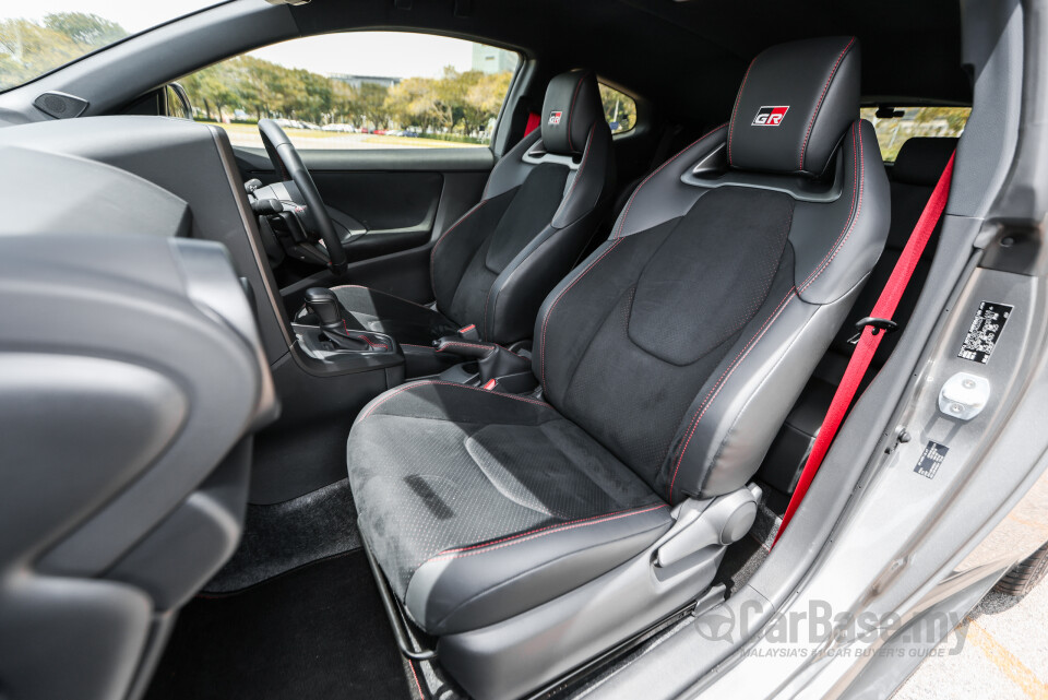 Toyota GR Yaris GXPA16 Facelift (2025) Interior
