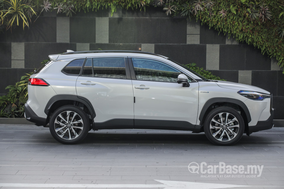 Toyota Corolla Cross XG10 (2021) Exterior
