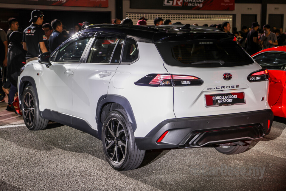 Toyota Corolla Cross XG10 (2021) Exterior