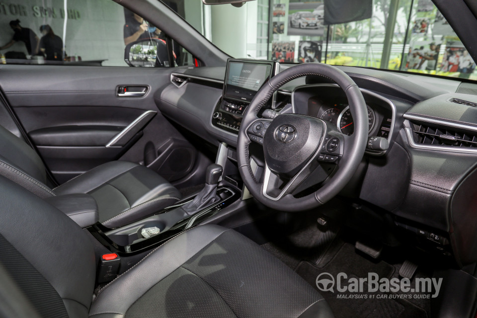Toyota Corolla Cross XG10 (2021) Interior