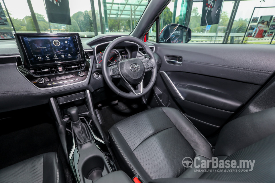 Toyota Corolla Cross XG10 (2021) Interior