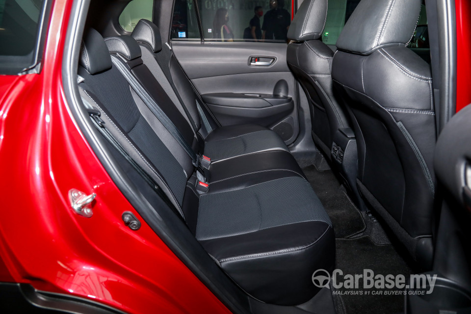 Toyota Corolla Cross XG10 (2021) Interior