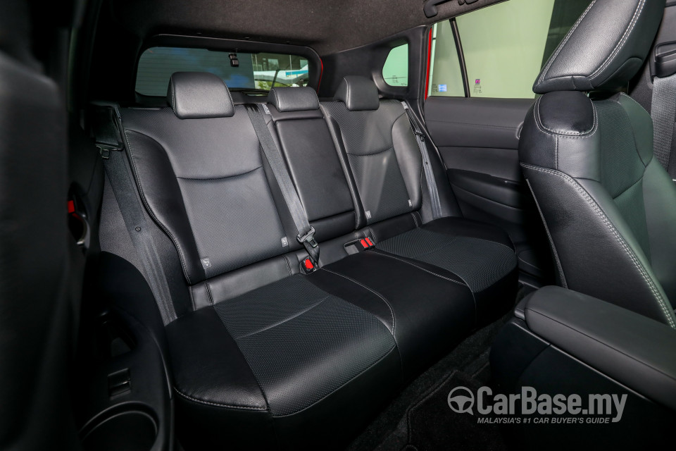 Toyota Corolla Cross XG10 (2021) Interior