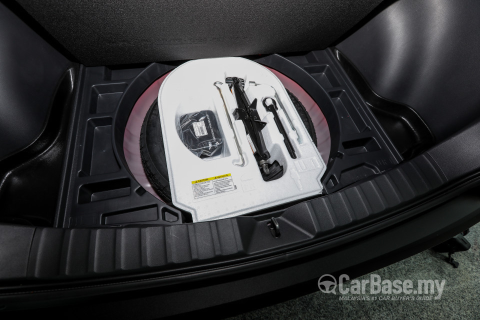 Toyota Corolla Cross XG10 (2021) Interior