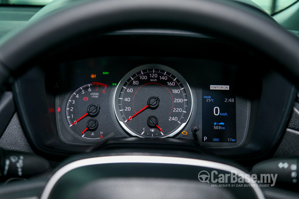 Toyota Corolla Cross XG10 (2021) Interior
