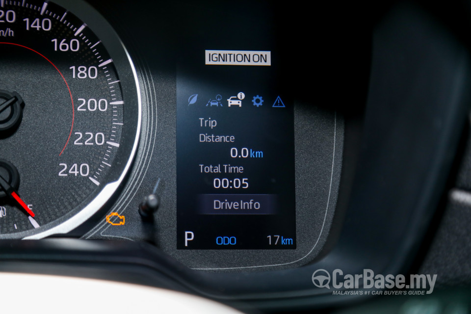Toyota Corolla Cross XG10 (2021) Interior