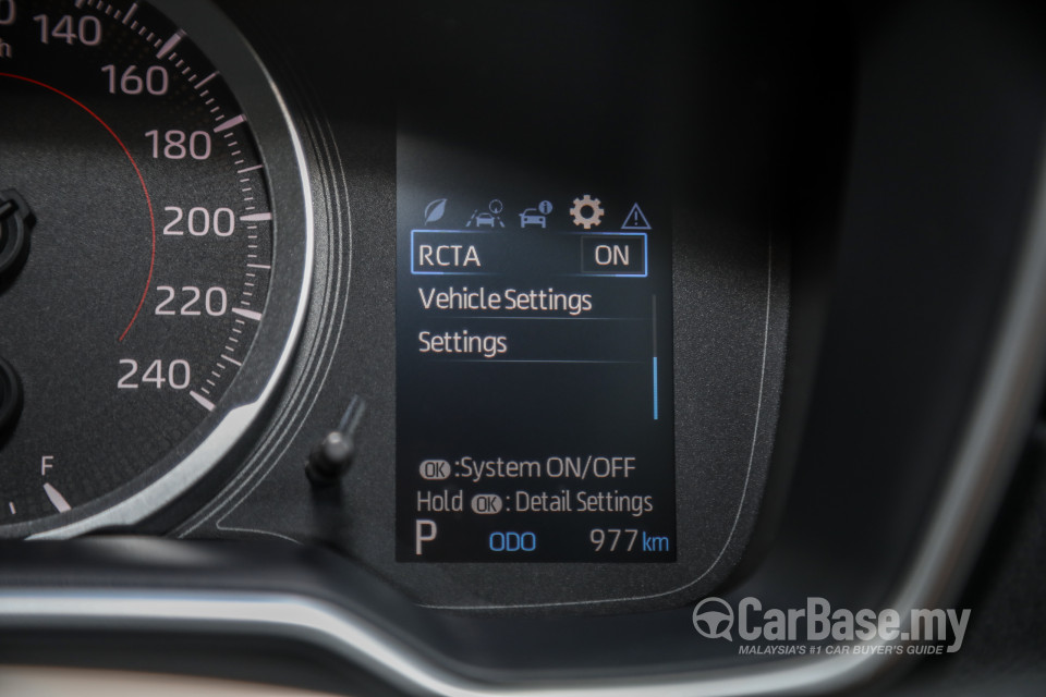 Toyota Corolla Cross XG10 (2021) Interior